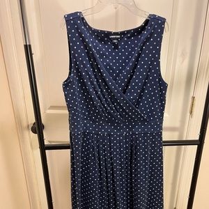 Lands’ End Sleeveless Border Print Surplice Dress, Size L (14-16).